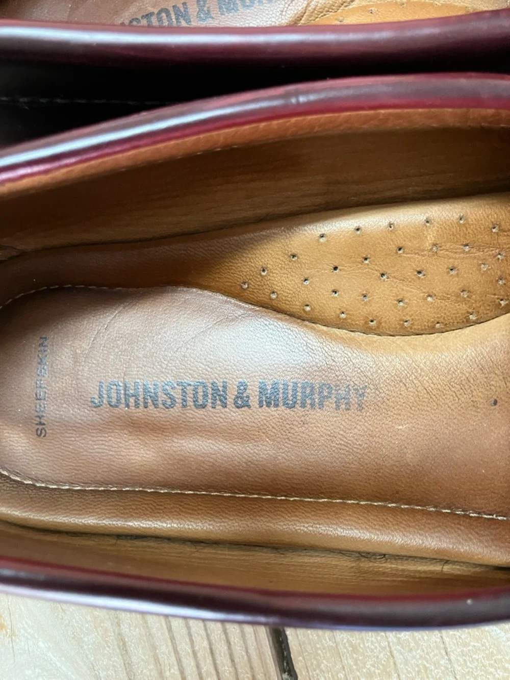 Johnston & Murphy Men’s Maroon Leather Tassel Loafers